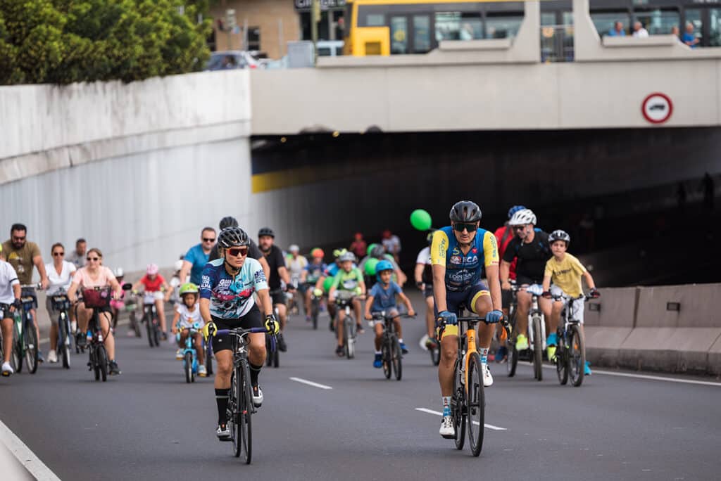 Participantes en una Fiesta de la Bici Fahrradfest in Las Palmas