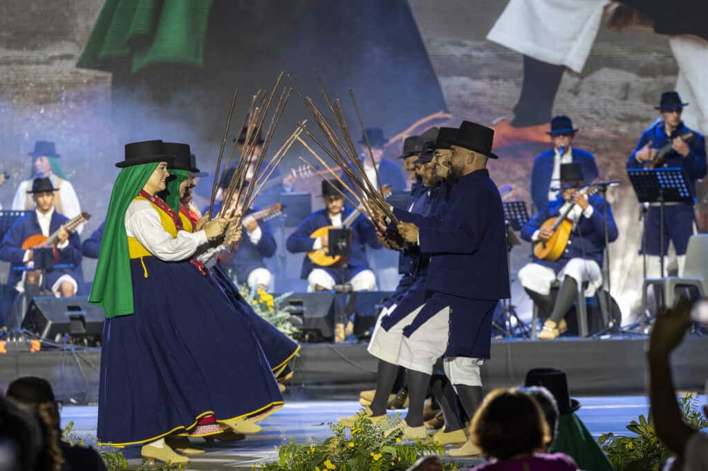 festival de folclore adeje1 Die Fiestas von Adeje werden mit dem Folklorefestival und der Romería abgeschlossen